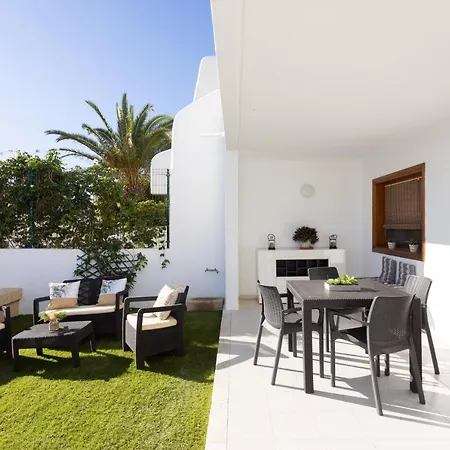 Home2book Stylish Pool & Terrace, Club Apartment