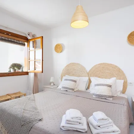 Apartment Home2book Stylish Pool & Terrace, Club