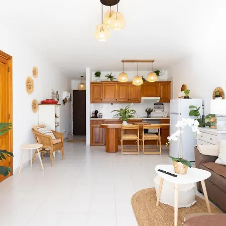 Apartment Home2book Stylish Pool & Terrace, Club *
